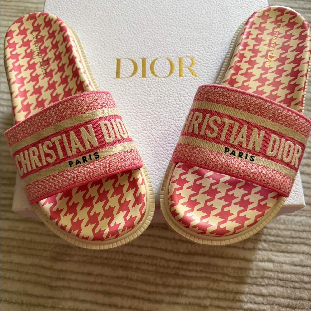 Dior Pink Houndstooth Slides